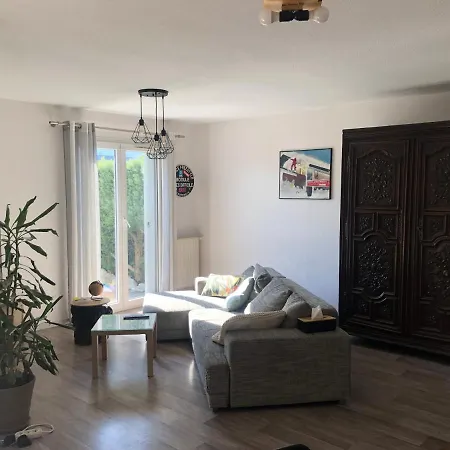 Petite Maison Dans Les Pyrenees *